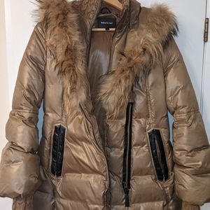 Mackage Tan Coat: bell sleeves/fur - Large -